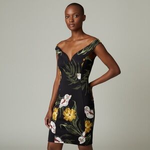 QUIZ - Black/Green Floral Body-con fitted dress - size 6 (14)